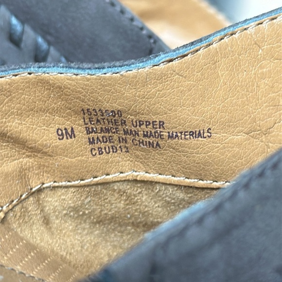 Soft Brand Brown Leather Mule Clog Heel With Braided Buckle Detail - Picture 9 of 10